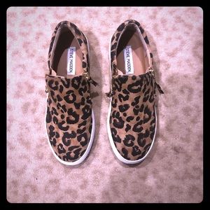Steve Madden Glaammar Leopard Print Sneaker